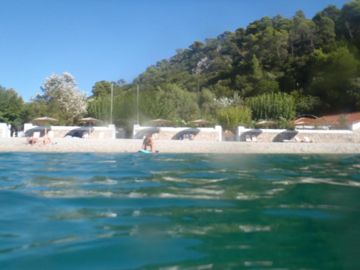 O Pyrgos Accommodations Panormos  外观 照片